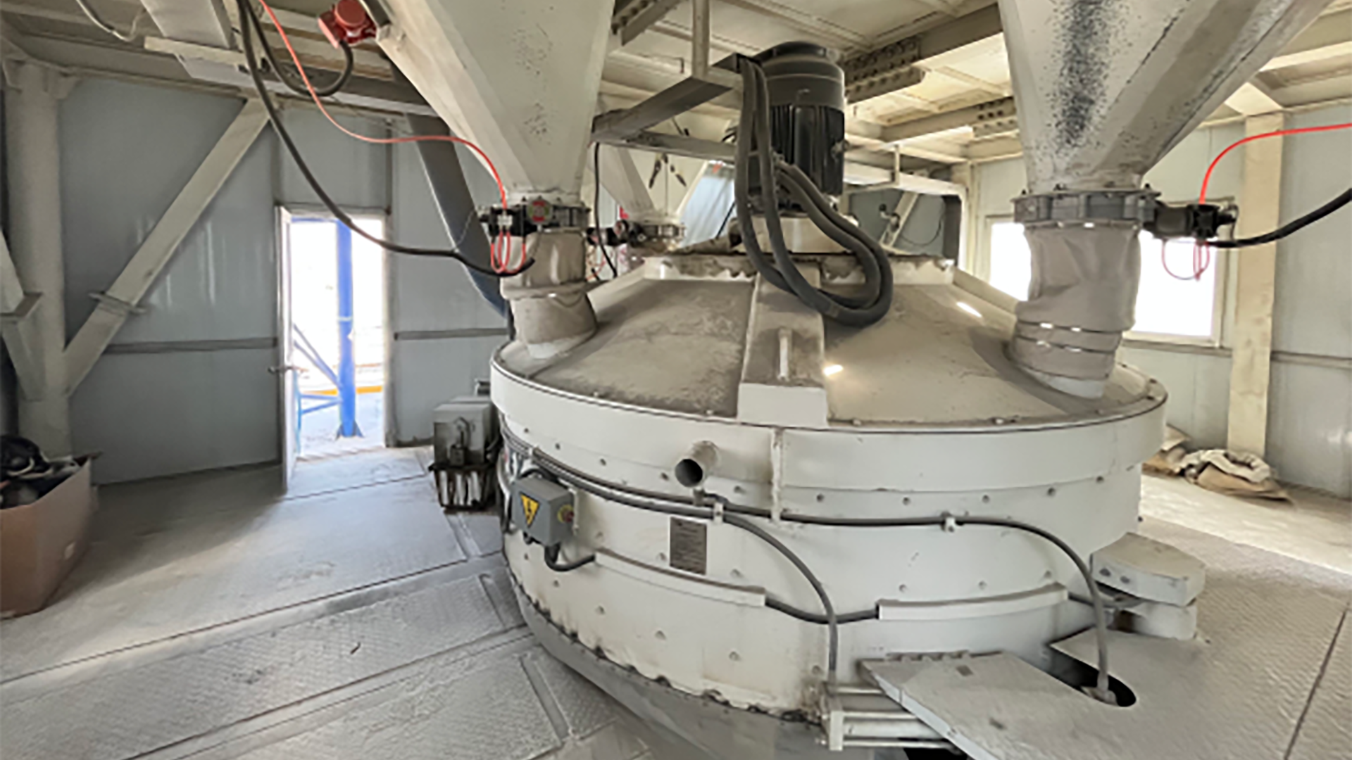 青島迪拓環境：一站式飛灰處置全鏈路裝備專家——從拆包投料到螯合攪拌，定制您的“零填埋”解決方案